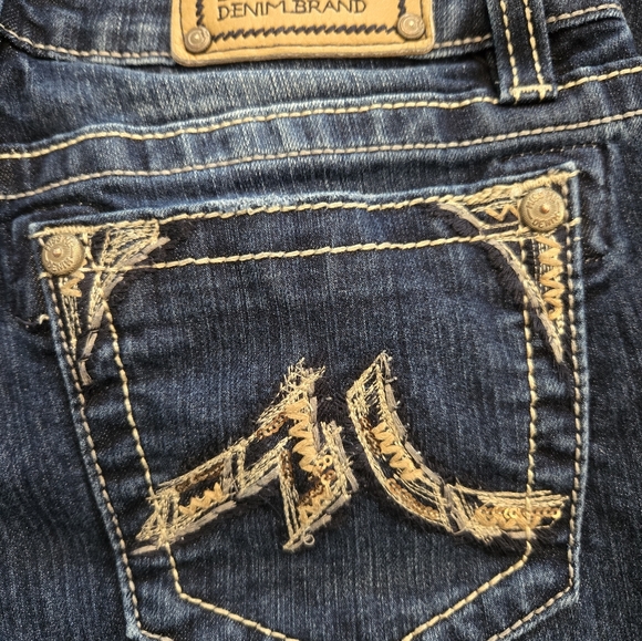 Miss Me Jeans - Picture 2 of 13